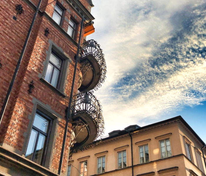 bygga balkongracke i smide jarn stockholm glasracke alumnium trappa smed.png